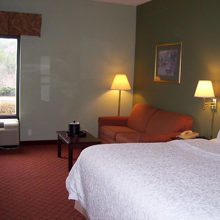 Hampton Inn - Hillsville Buitenkant foto