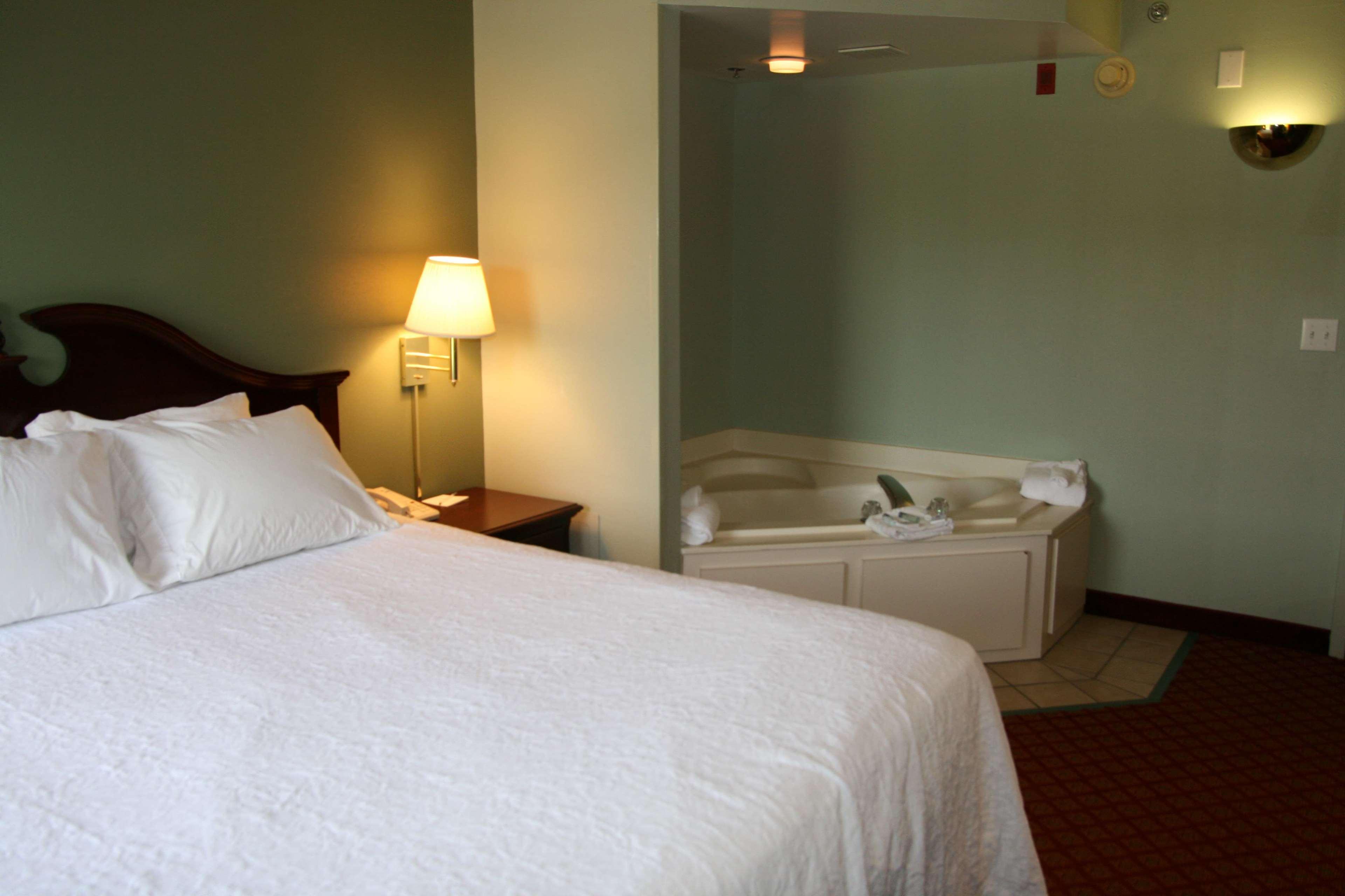 Hampton Inn - Hillsville Buitenkant foto