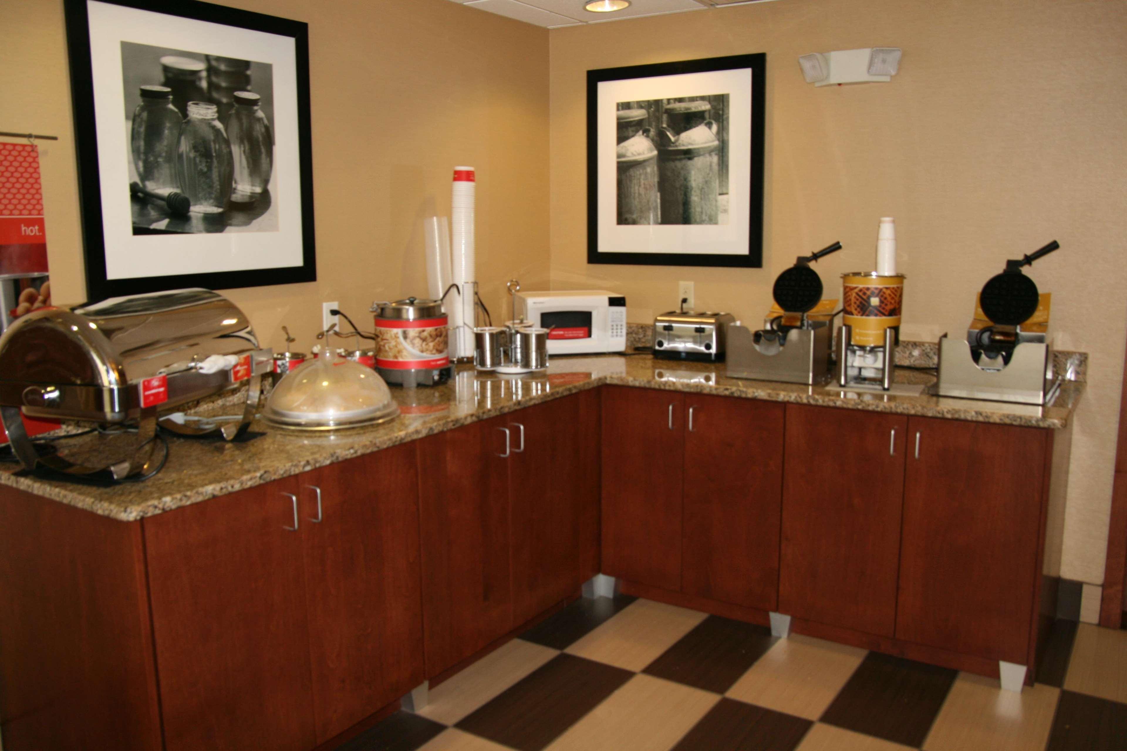 Hampton Inn - Hillsville Buitenkant foto