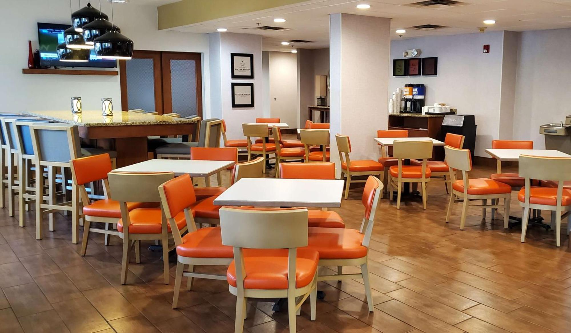 Hampton Inn - Hillsville Buitenkant foto
